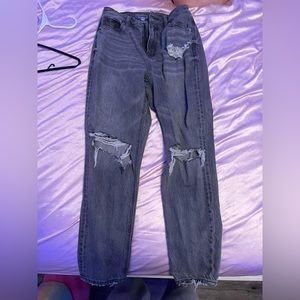 American Eagle Mom Jeans!